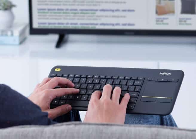 corsair k55 rgb gaming keyboard compatible with ps4